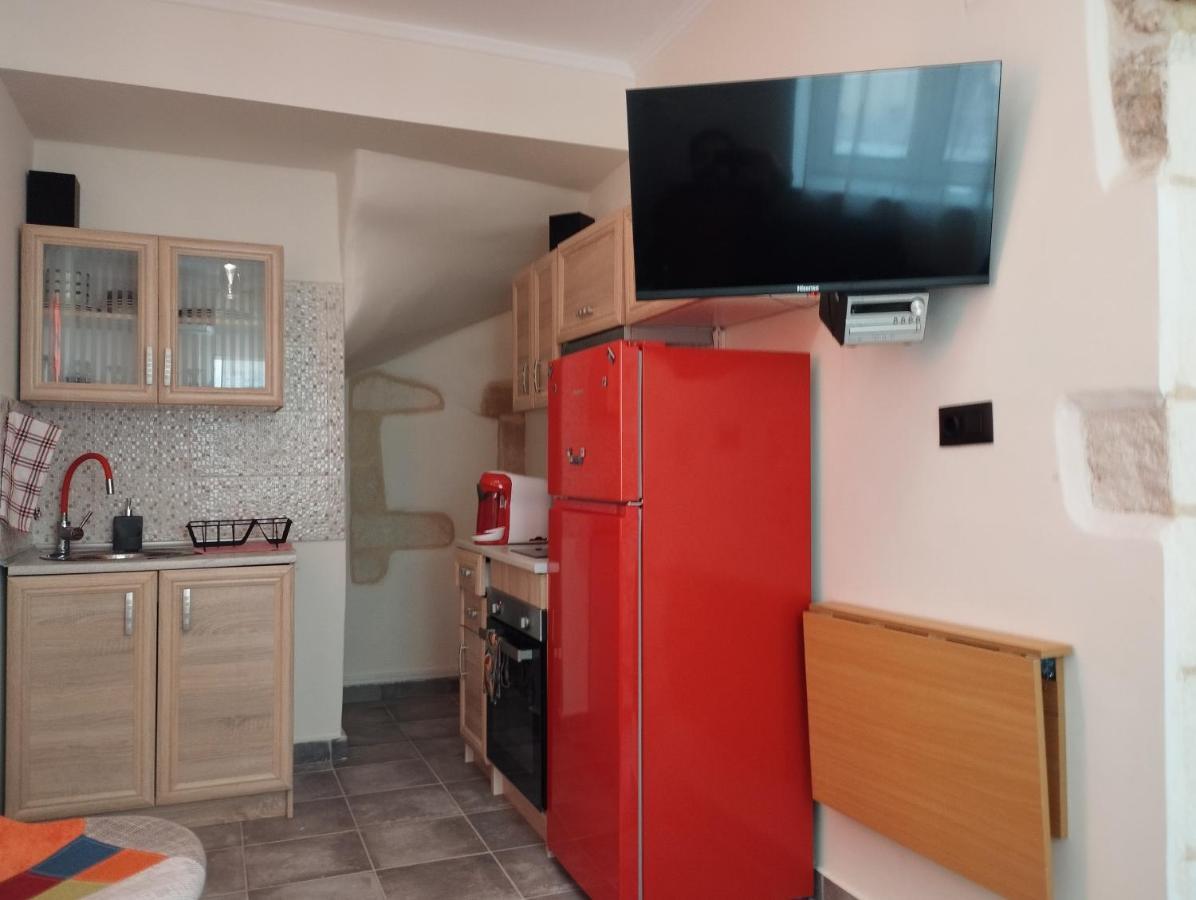 Arcade City Apartment レティムノ エクステリア 写真